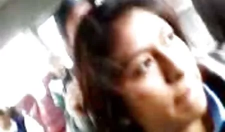 Vũ nữ thoát y đã cho thấy phim set nhat ban gai xinh trên camera