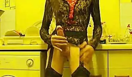 Chân cần thiết để dit em gai nhat ban thủ thành viên