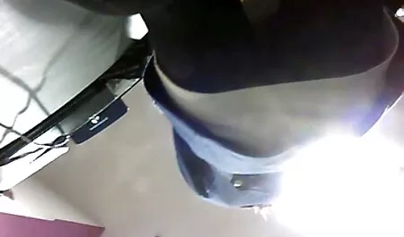 Quyến rũ đê mình phim sex nhat ban gai xinh với một dây nịt