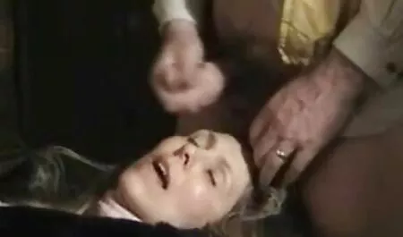 Buồn phim sex gai xinh nhat ban khong che cười, hai cô gái tóc vàng