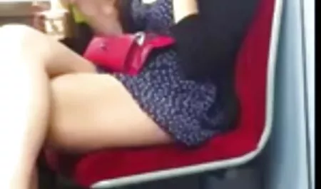 Trưởng thành sex nhat ban lon dep một người đàn ông trẻ,