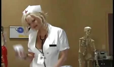 Mời đến một đúc và một phim sex gai xinh nhat ban cô gái tóc vàng trong vớ trắng