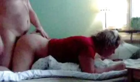 Tưởng tượng gai sex nhat ban khiêu dâm trên bãi cỏ