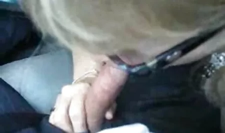 Vài giao phối phim sex gái xinh nhật ở bed