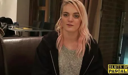 Thổi kèn gái nhật xinh sex của một tuổi