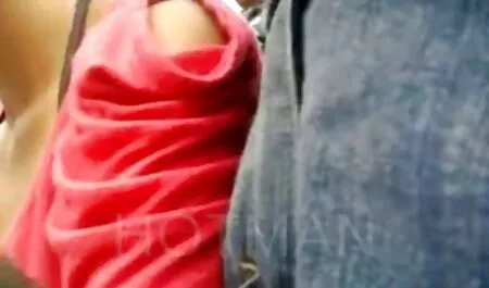 Buồn cười, tóc vàng gợi cảm trên gai sex nhat ban giường