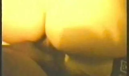 Châu á á trong hồ bơi phim sex gái xinh nhật bản