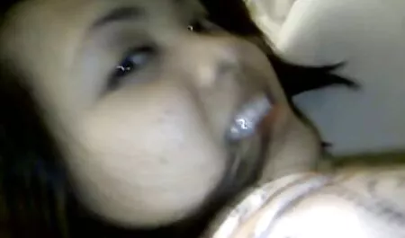 Cô gái sẽ có quan hệ sex nu xinh nhat ban tình dục